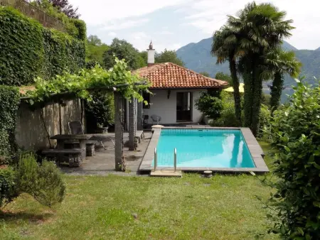 Location maison à Vico Morcote, Casa Ranica mit Pool