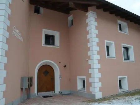 Location appartement à Bever, Familie Frei