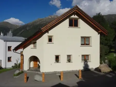 Location appartement à Samedan, Crusch 32