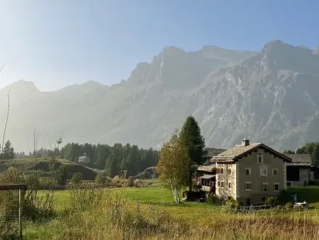 Location maison à Sils Maria, Historisches Haus im Fextal - Sils