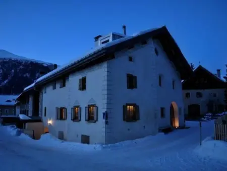 Location maison à La Punt Chamues ch, Chesa Chamuera