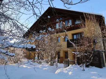 Location appartement à La Punt Chamues ch, Wohnung Grün