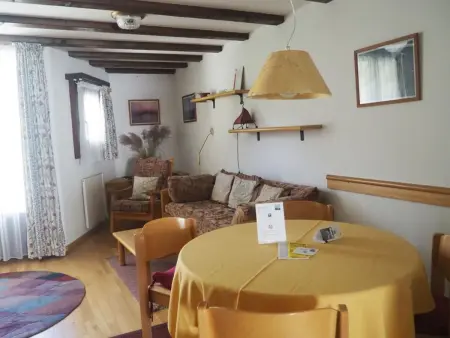 Location appartement à La Punt Chamues ch, Residenz La Mora 16