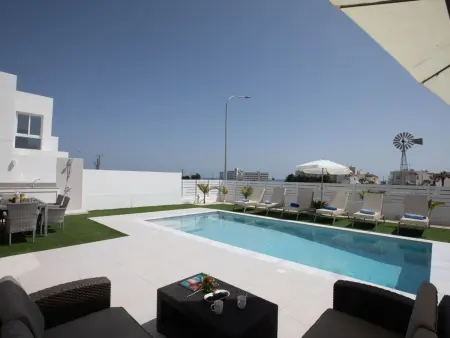 Villa Blue Island : maison 3 chambres avec piscine privée : photo 8