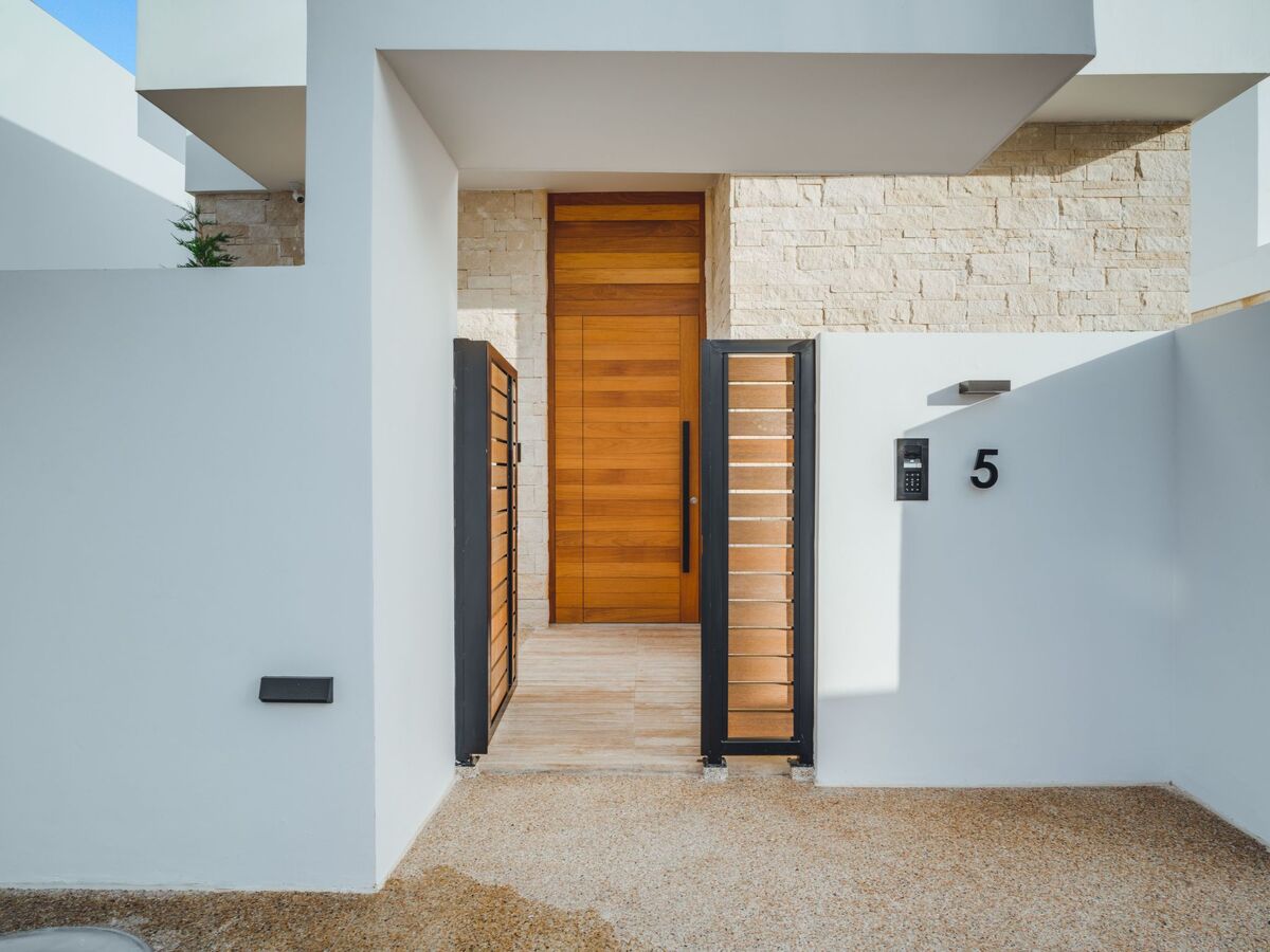 Periyiali Resort - Frontansicht Villa Ira - 5, Maison 10 personnes à Paralimni - Photo 8