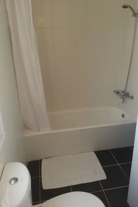 Maison moderne avec piscine privée à Mesoyi : photo 13