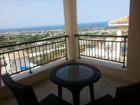 Maison moderne avec piscine privée à Mesoyi : photo 16