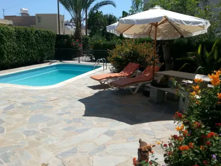 Appartement avec balcon et piscine à Agios Georgios Pegeias : photo 5