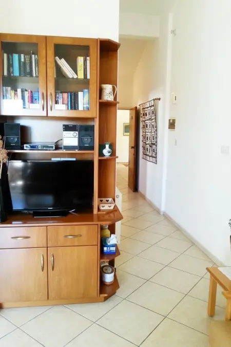 Appartement avec balcon et piscine à Agios Georgios Pegeias : photo 12