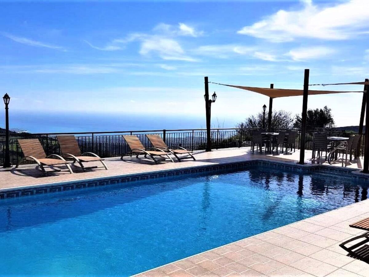 Villa 6 chambres avec piscine et jacuzzi vue montagne - Photo 7