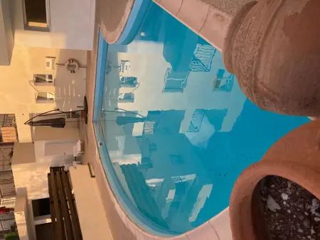 Appartement 2 chambres avec piscine et WiFi à Peyia : photo 15
