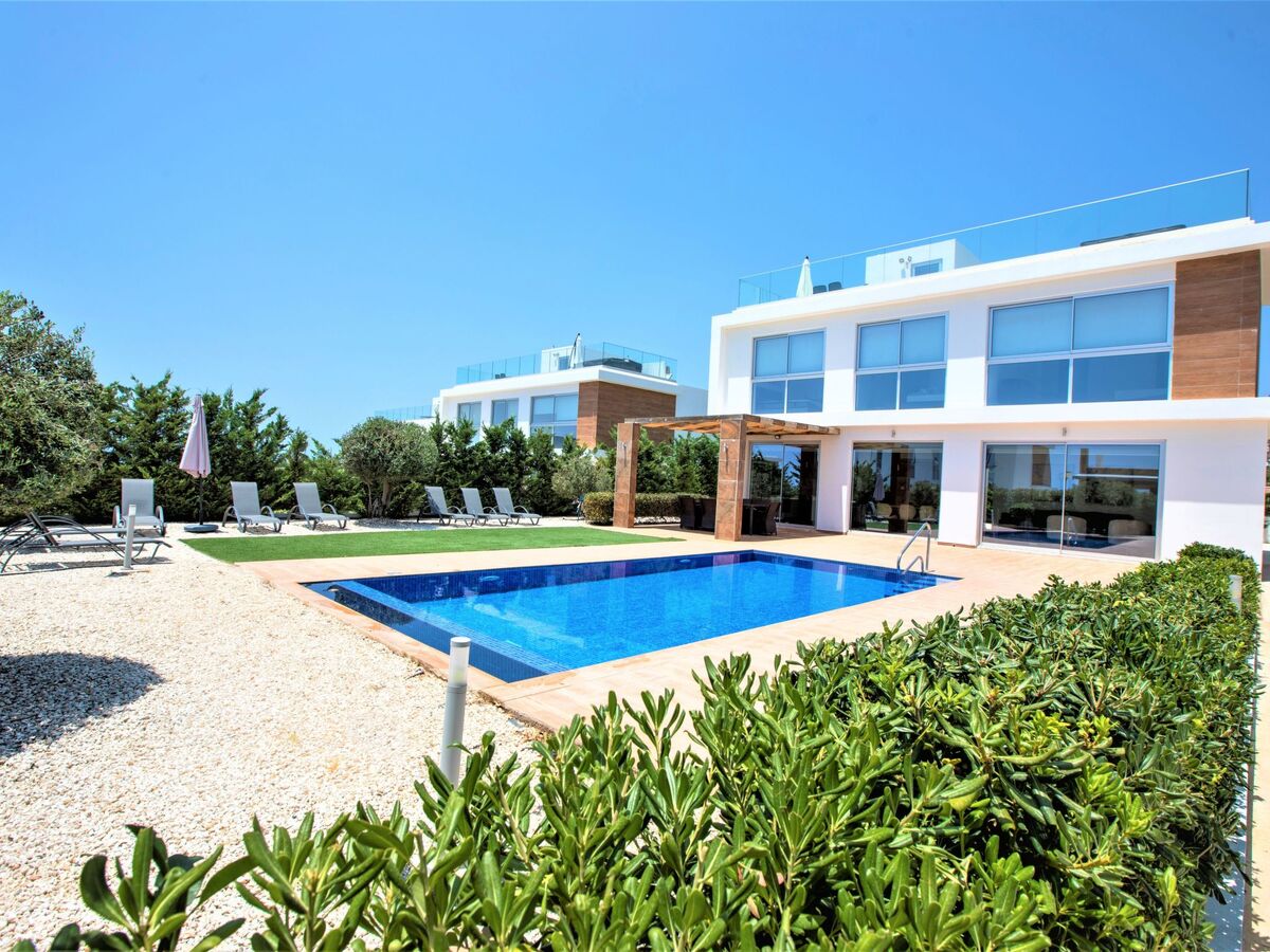 Luxuriöse Villa mit privatem Pool und Whirlpool - Photo 11