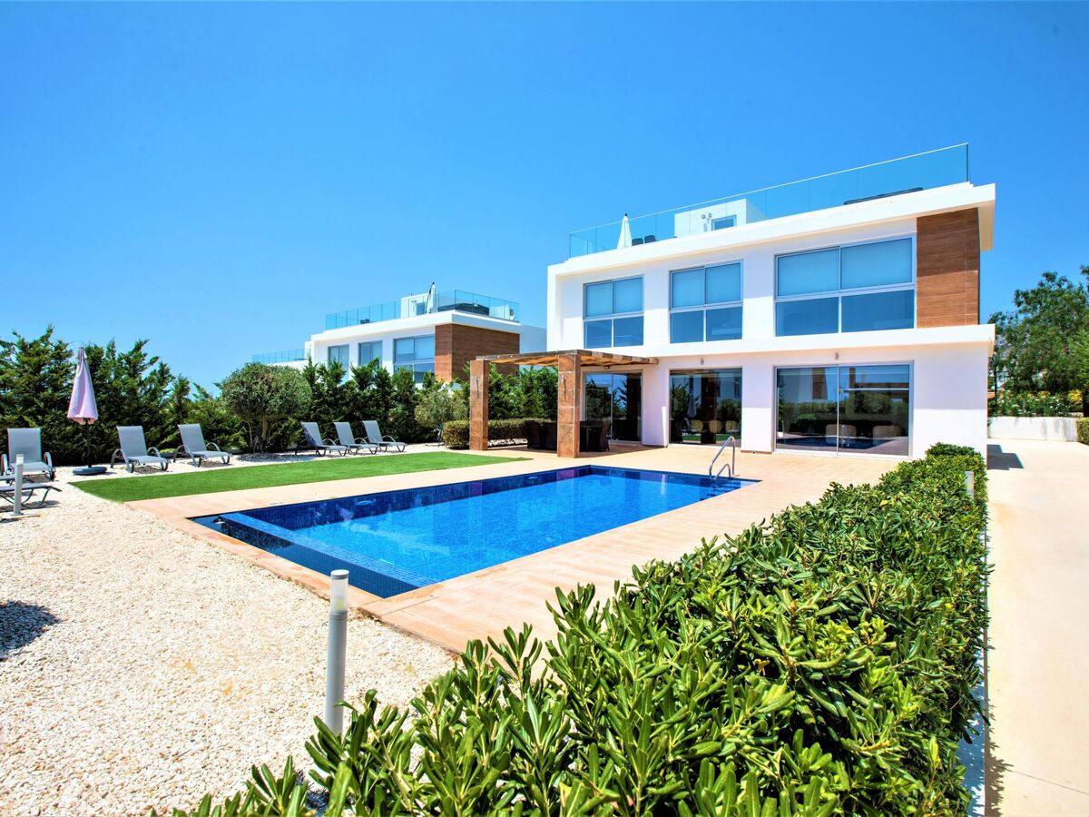 Luxuriöse Villa mit privatem Pool und Whirlpool - Photo 12