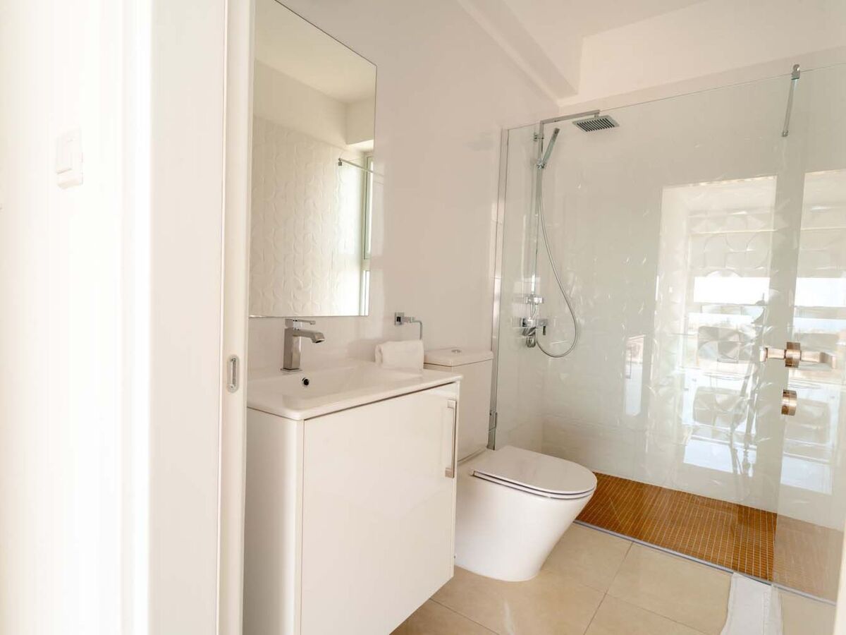 Luxuriöse Villa mit privatem Pool und Whirlpool - Photo 31