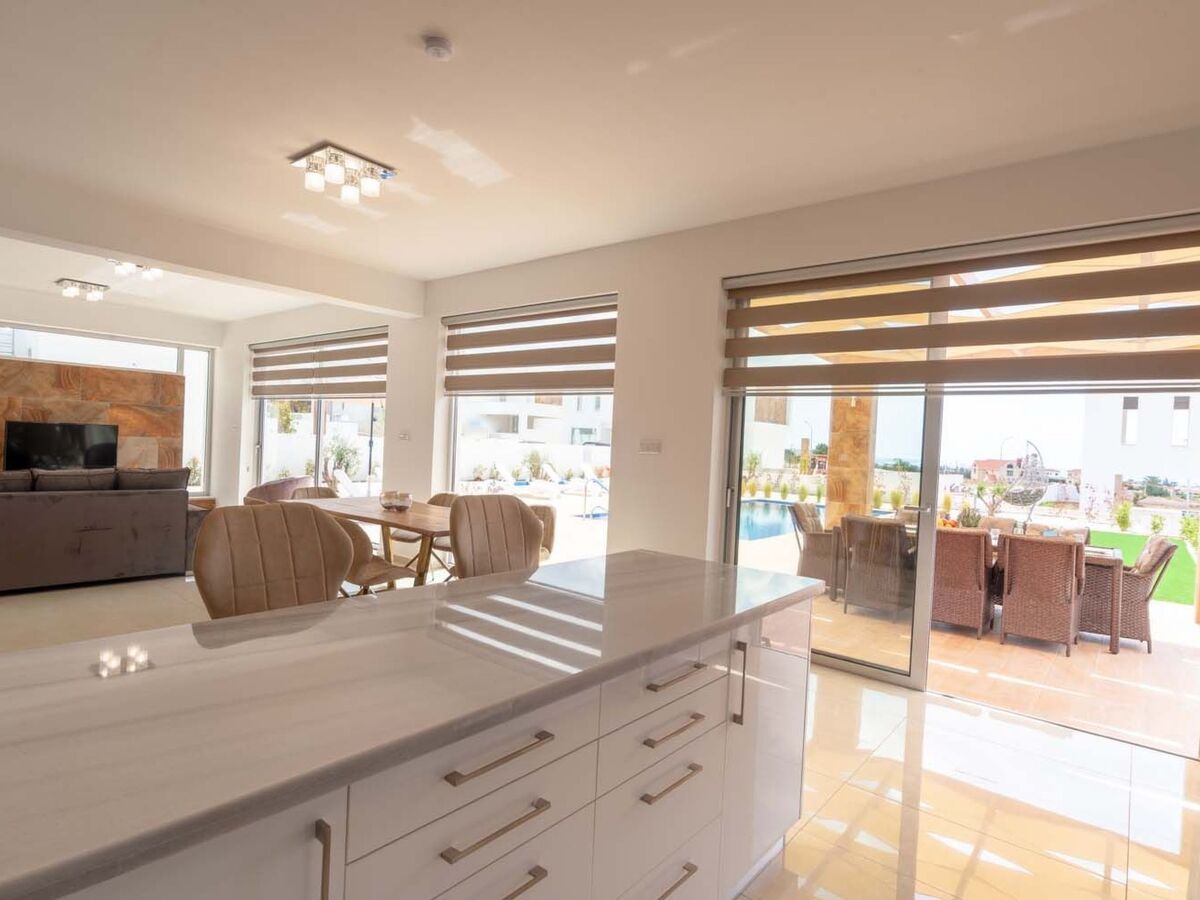 Coral Elite Residence mit Pool und Whirlpool, Maison 8 personnes à Peyia - Photo 21