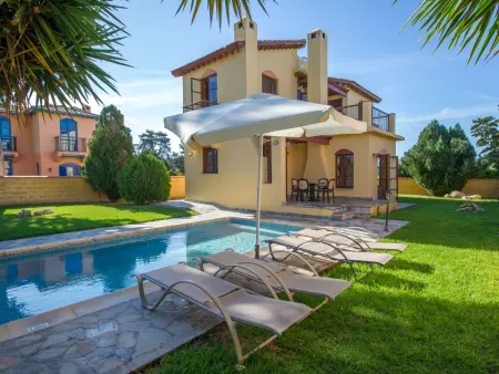 Location maison à Polis Chrysochous, in Polis Chrysochous mit Offenem Kamin