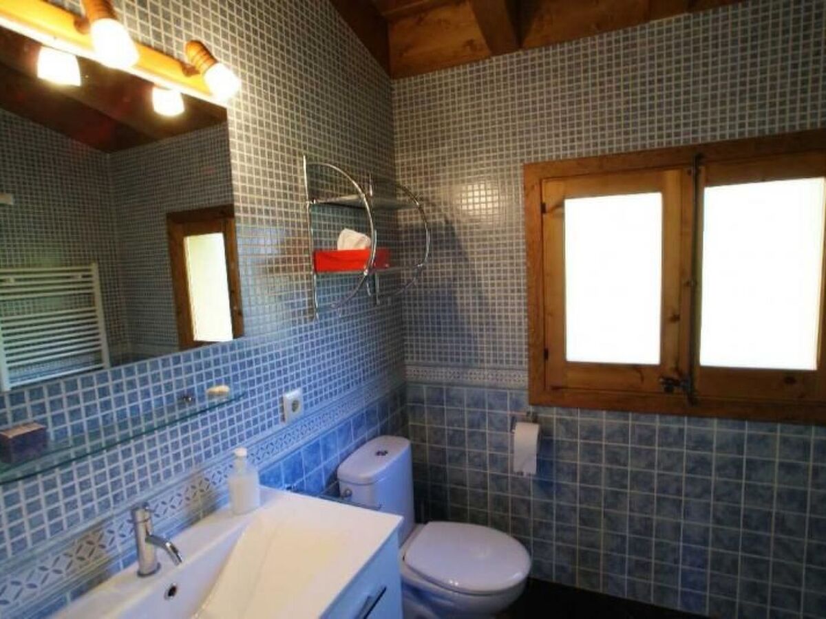 Appartement 70 m² La Vall de Bianya, terrasse et piscine - Photo 34