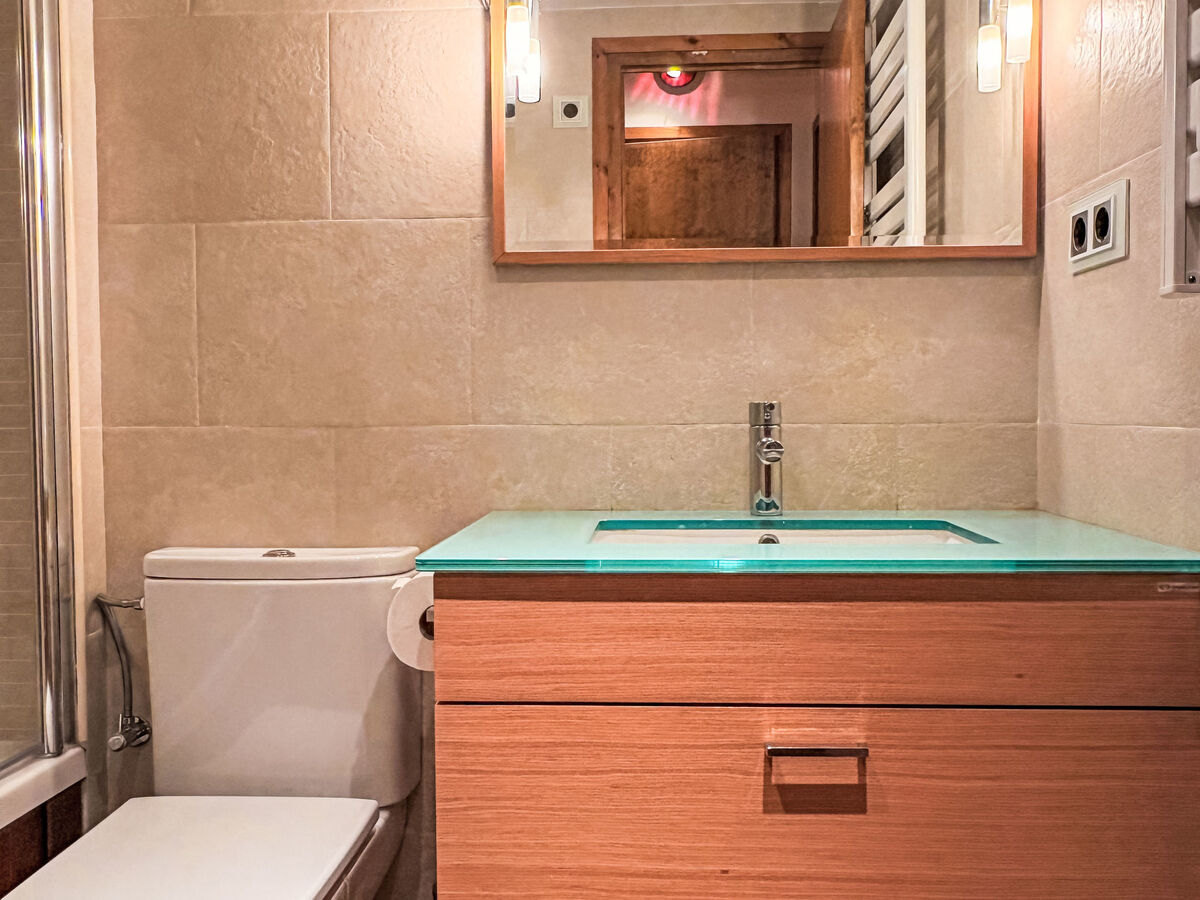 Appartement 6 personnes avec piscine et bain à remous, Taüll - Photo 9
