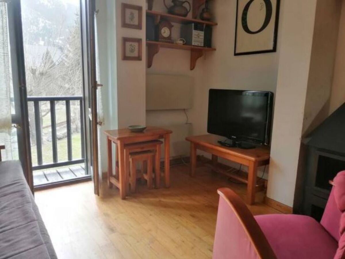 Appartement avec cheminée et vue sur le domaine skiable à Taüll - Photo 8