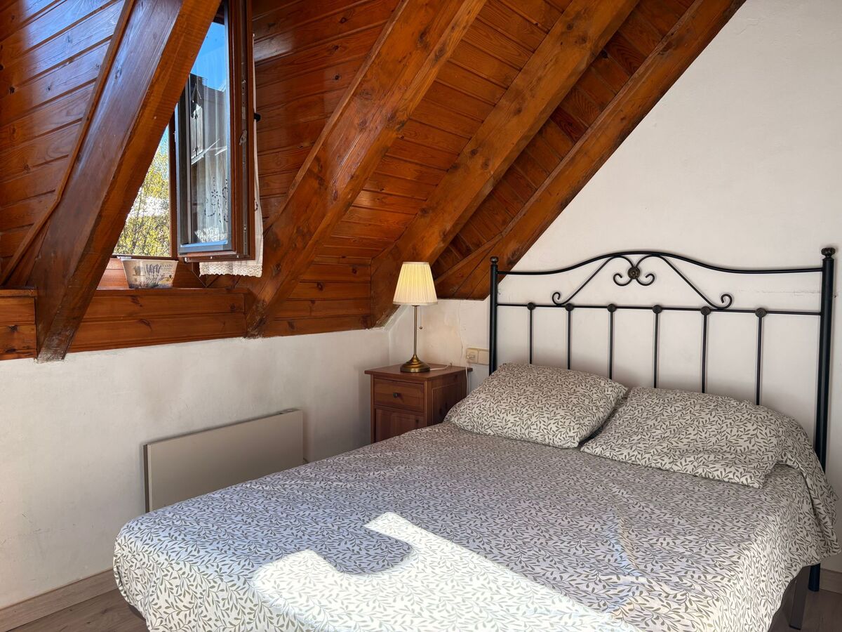 Appartement duplex à Taüll, cheminée et piscine commune - Photo 21
