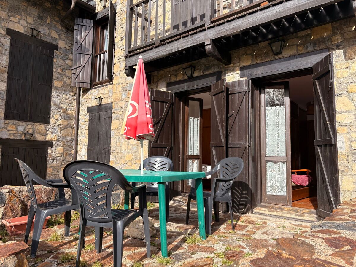 Appartement en rez-de-chaussée à Taüll, terrasse et piscine commune - Photo 13