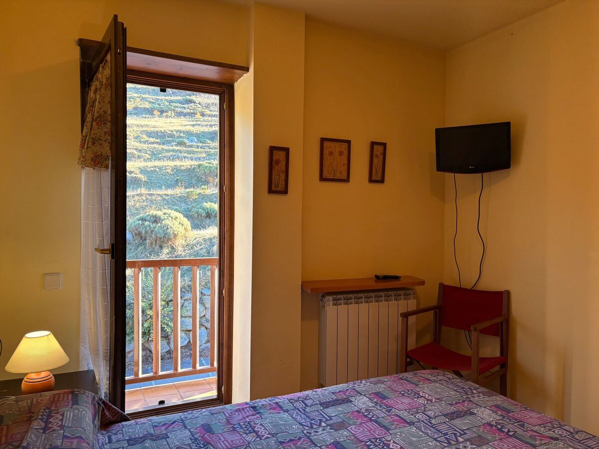 Triplex Erta 8 à Taüll – terrasse clôturée, cheminée, vue Pyrénées - Photo 29