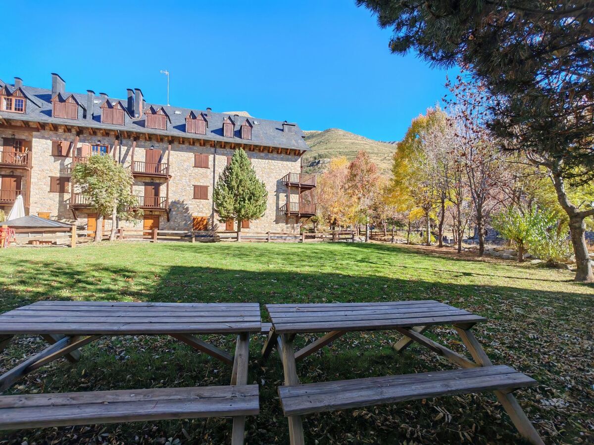 Appartement Cosmos 1 – balcon sud-est et jardin à Taüll - Photo 2