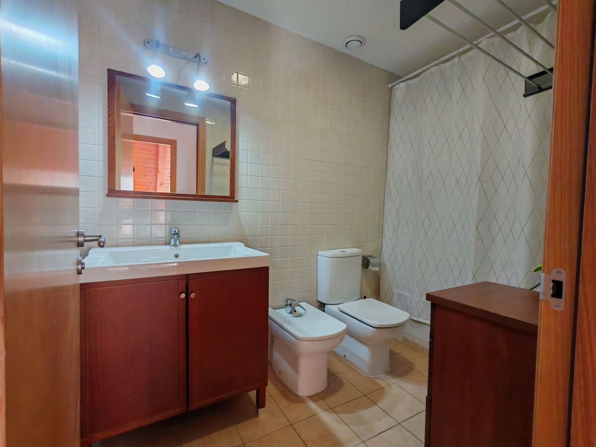 Appartement mansardé à Taüll, cheminée et parking privé - Photo 4