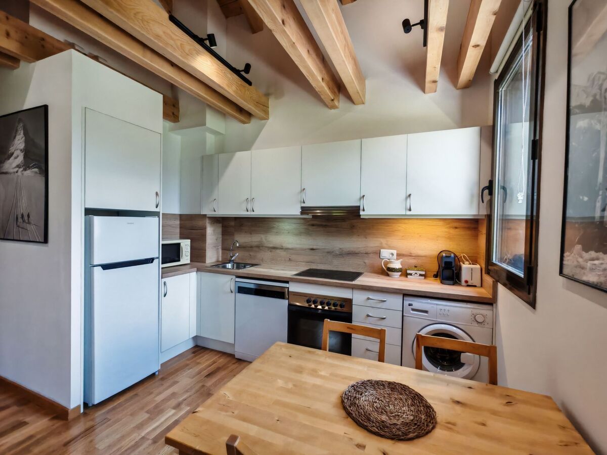 Appartement mansardé à Taüll, cheminée et parking privé - Photo 16