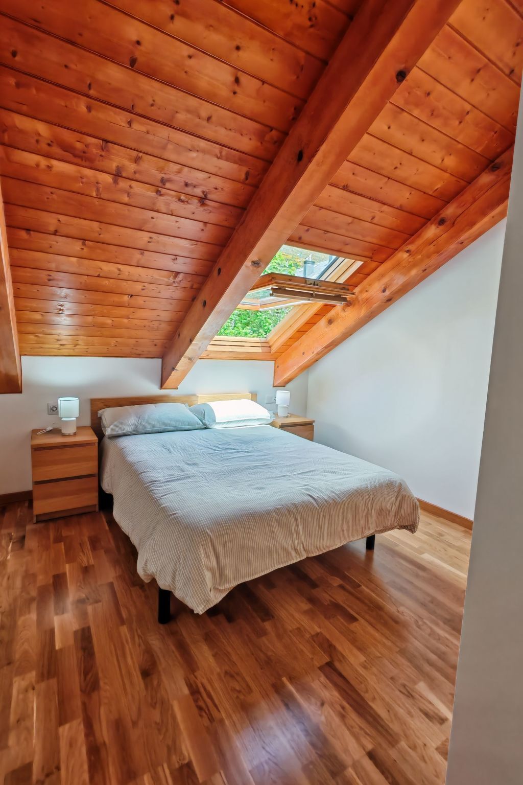 Appartement mansardé à Taüll, cheminée et parking privé - Photo 28