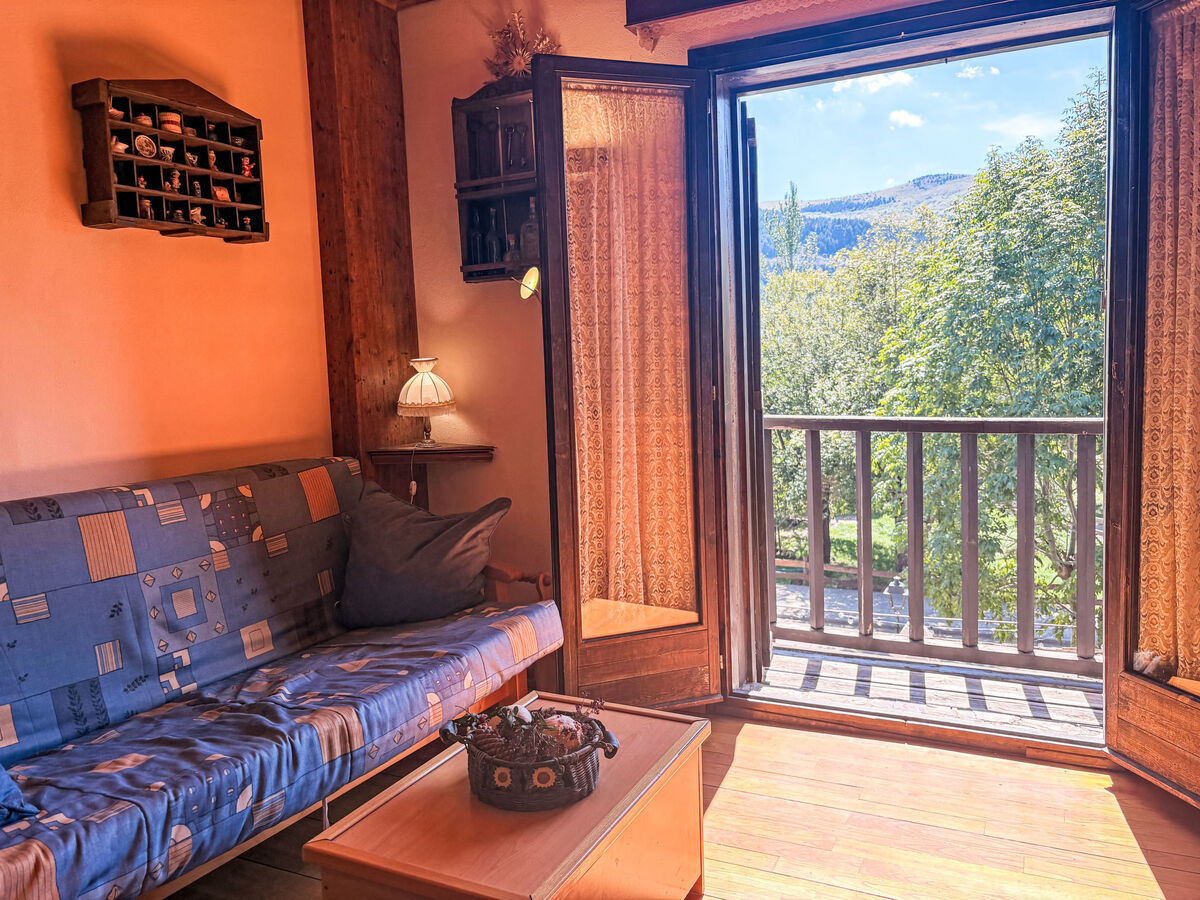 Appartement sud avec cheminée à Taüll, vue station de ski - Photo 9