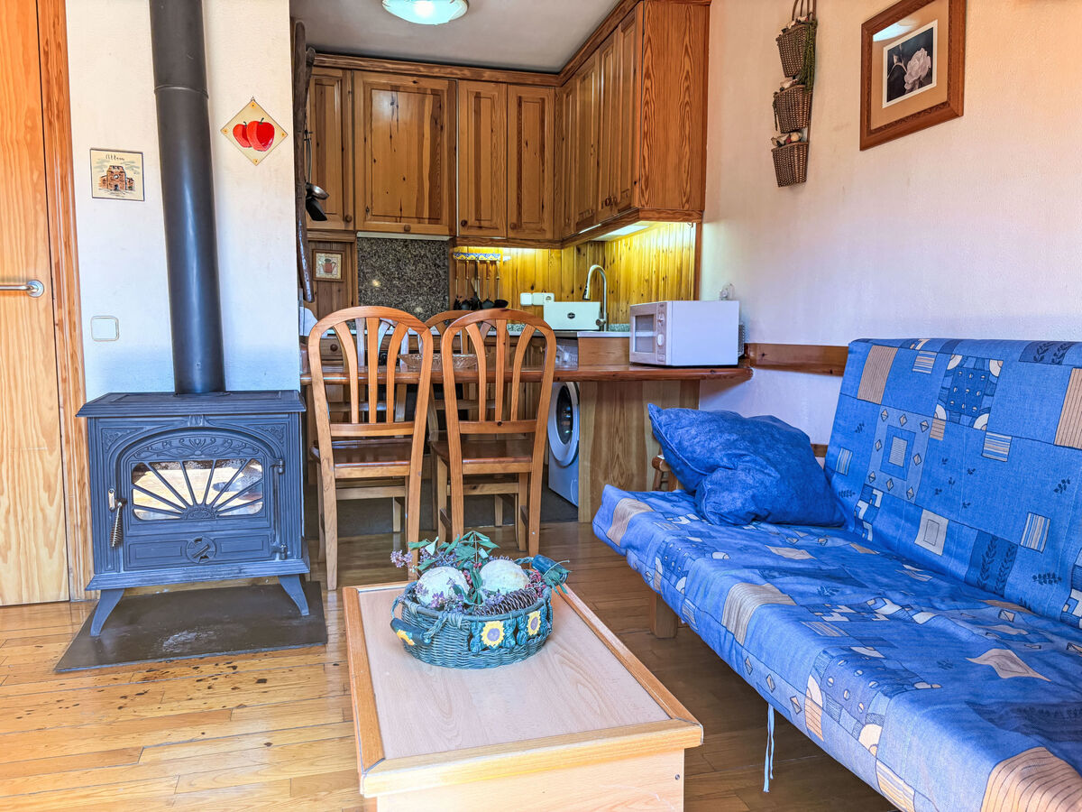 Appartement sud avec cheminée à Taüll, vue station de ski - Photo 10