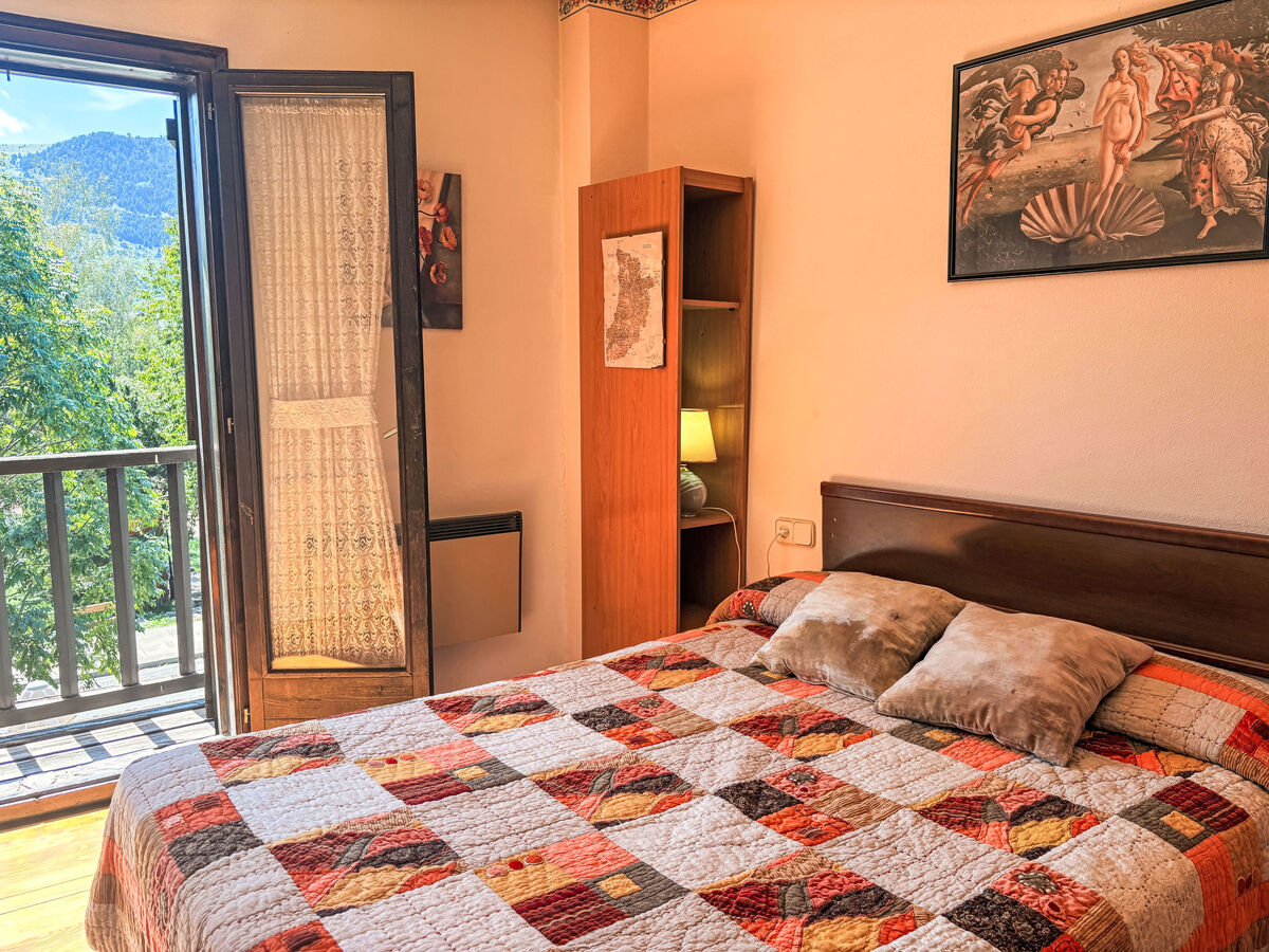 Appartement sud avec cheminée à Taüll, vue station de ski - Photo 13