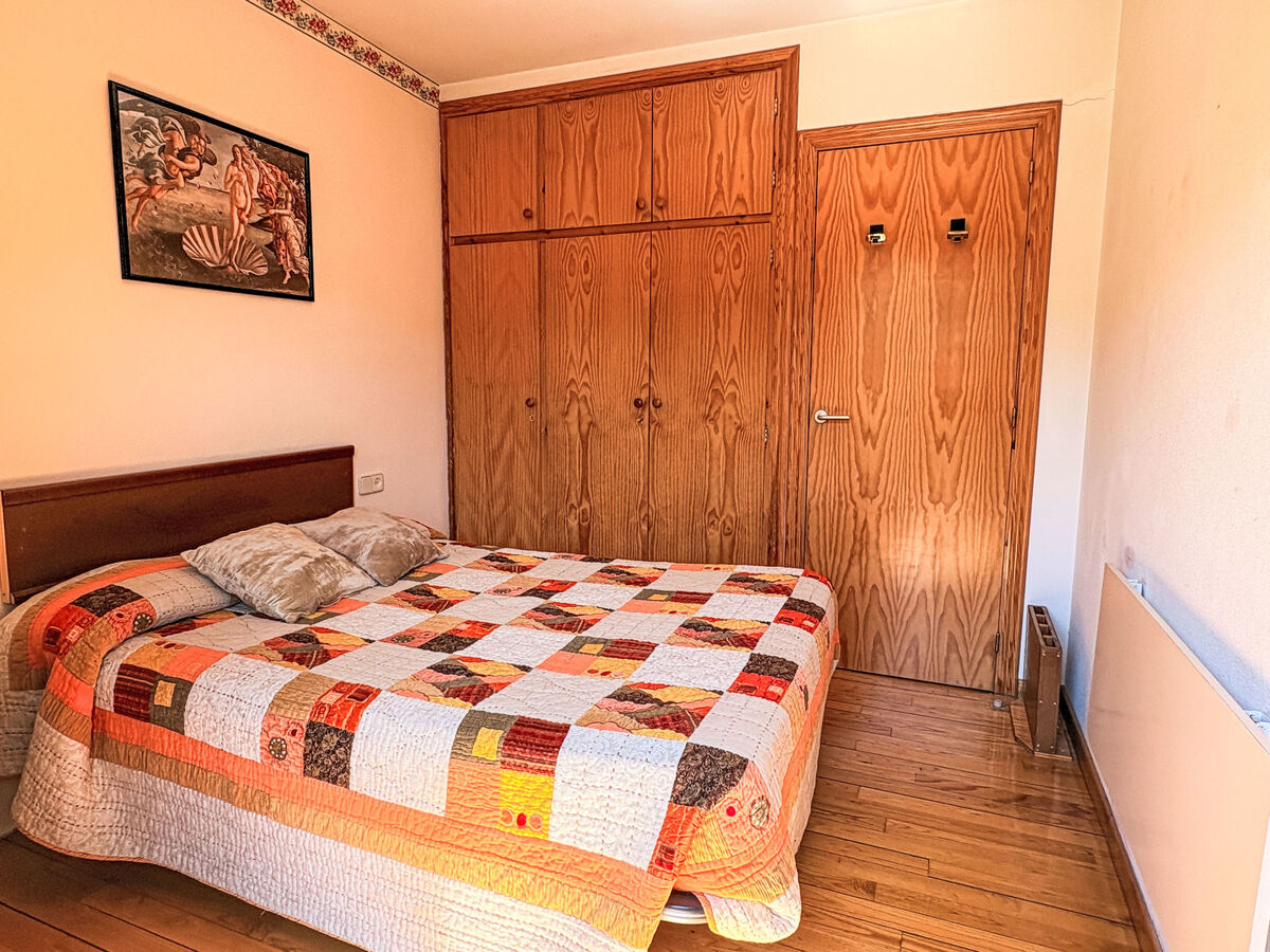 Appartement sud avec cheminée à Taüll, vue station de ski - Photo 14