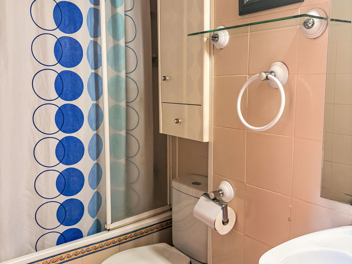Appartement sud avec cheminée à Taüll, vue station de ski - Photo 16