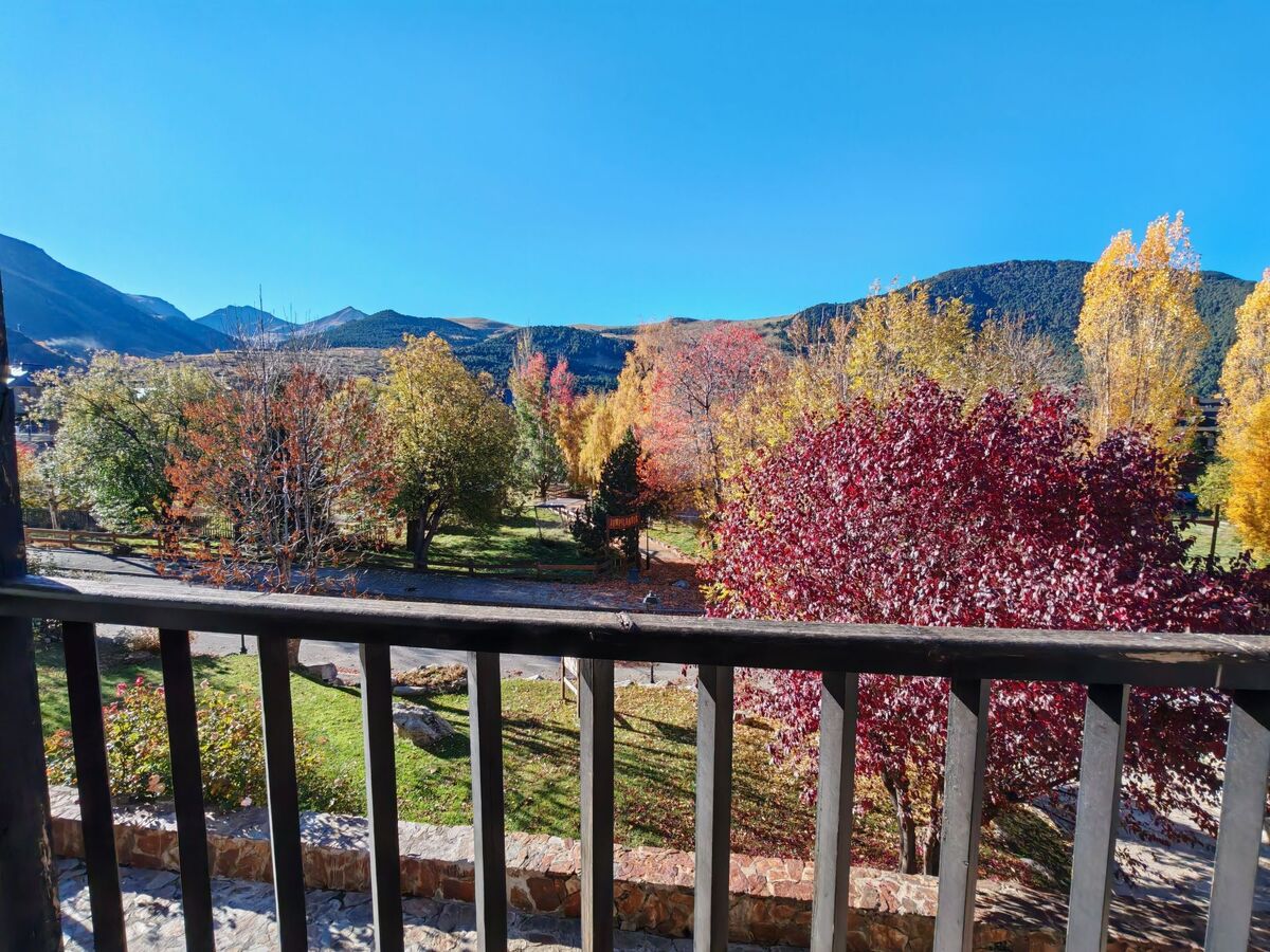 Appartement sud, balcon et cheminée à Taüll, Pyrénées - Photo 12