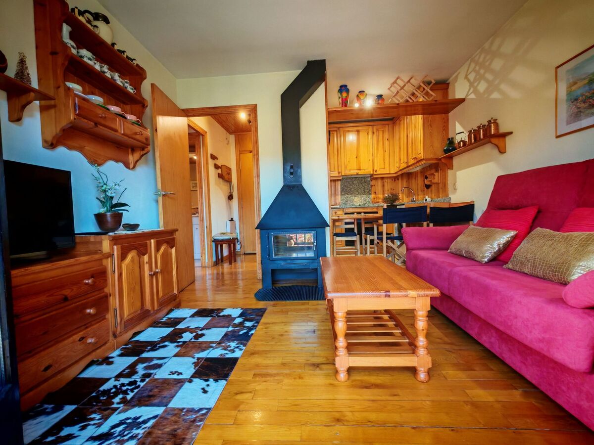 Appartement sud, balcon et cheminée à Taüll, Pyrénées - Photo 13