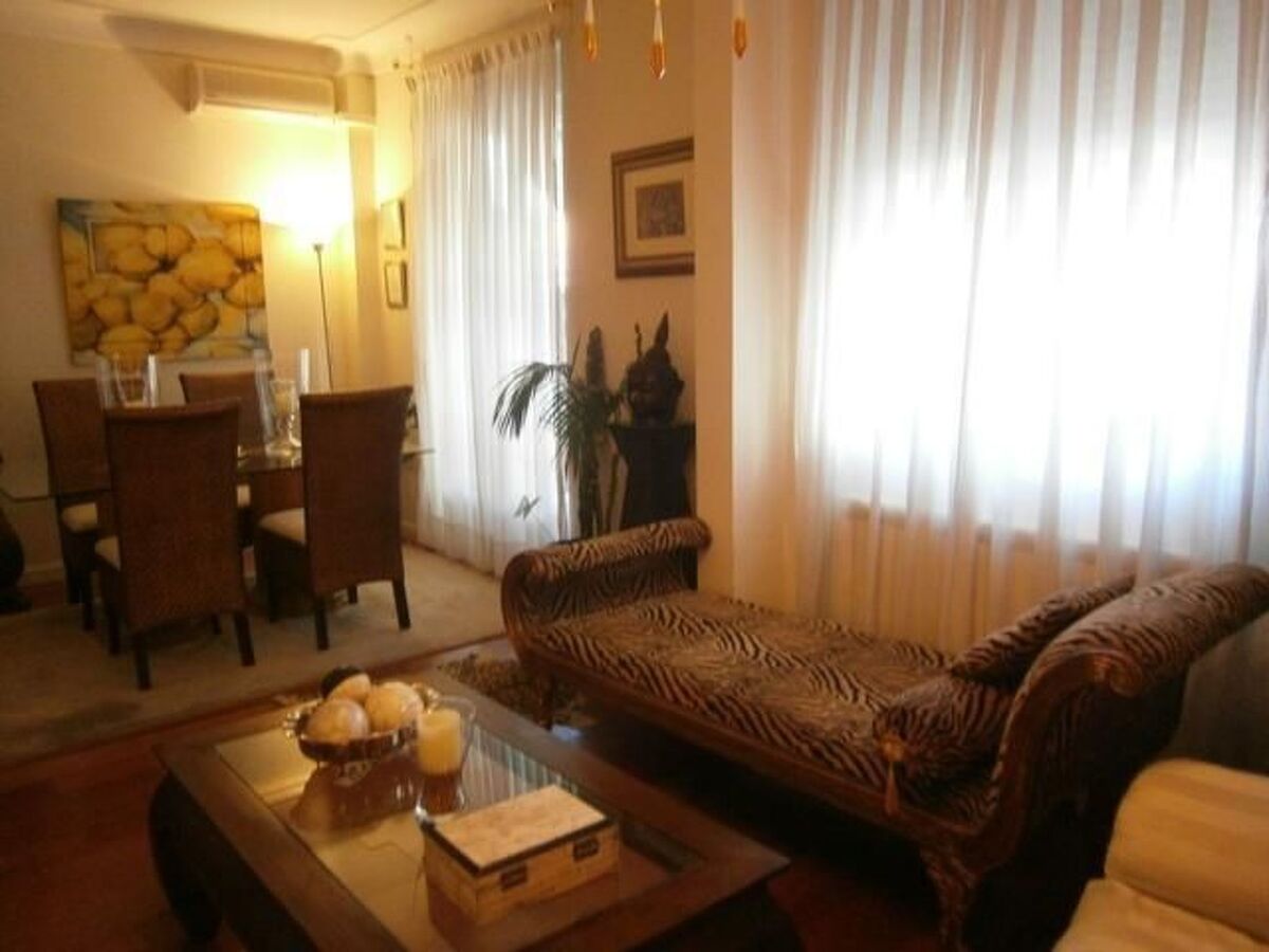 Appartement Casa à Madrid, 2 chambres, terrasse teak - Photo 6