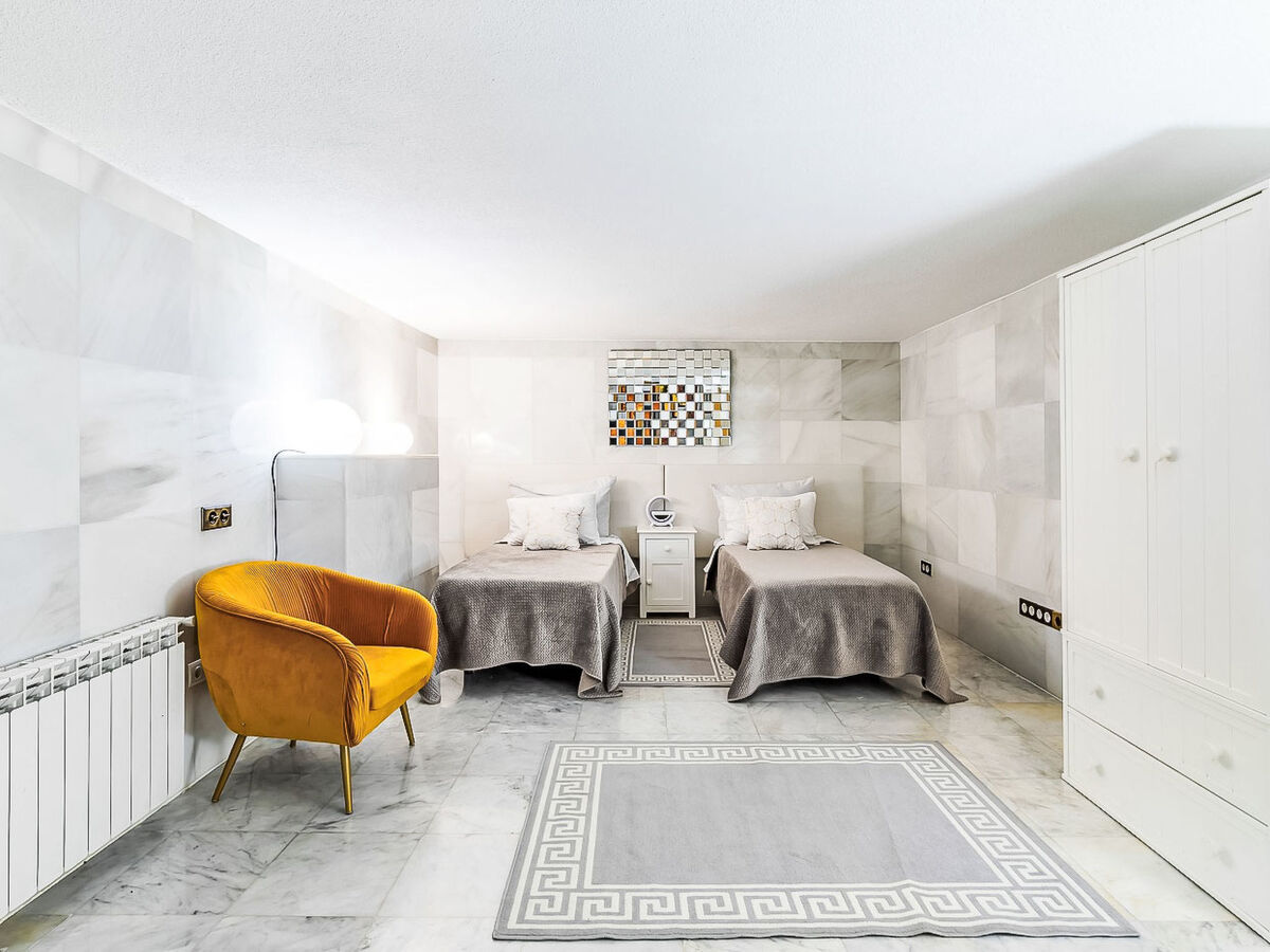 Villa Oasis Madrid : 6 suites, piscines et spa privés - Photo 36
