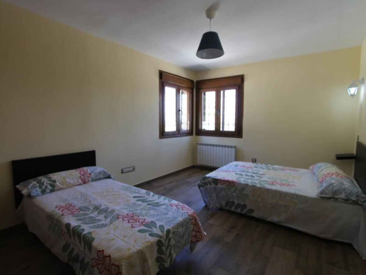 Maison Haus Mirador del Valle – 5 ch., piscine privée, Seseña - Photo 4