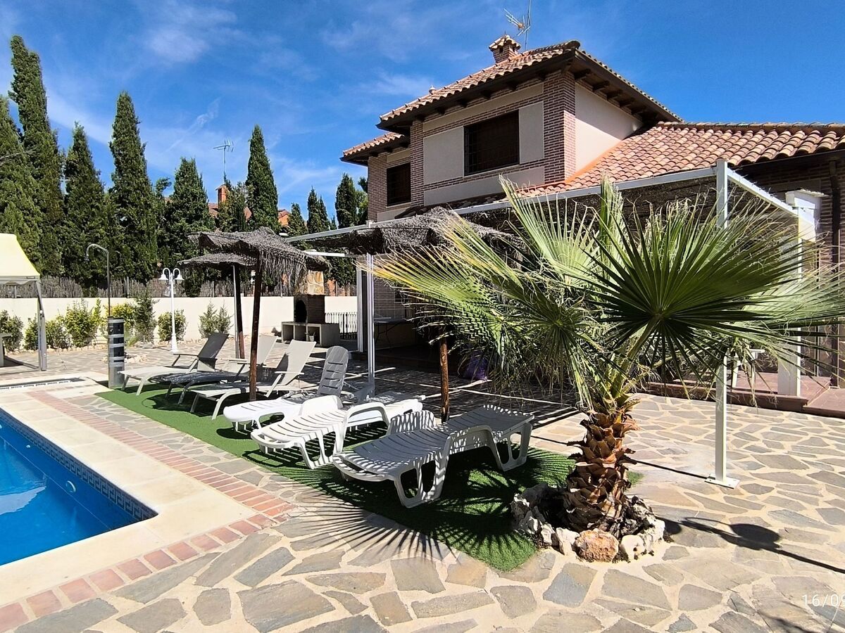Maison Haus Mirador del Valle – 5 ch., piscine privée, Seseña - Photo 31