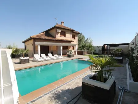 Location maison à Seseña   Castilla la Mancha, in Seseña mit großem Garten