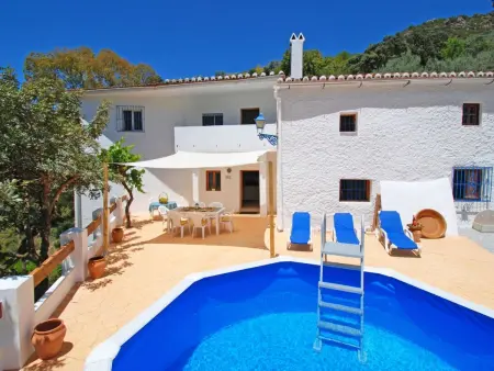Villa La Zorzalera mit Tauchbecken, Wifi, Klimaanlage - Photo 1