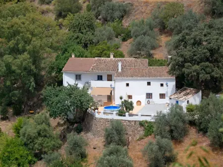 Villa La Zorzalera mit Tauchbecken, Wifi, Klimaanlage - Photo 2