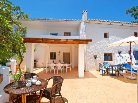 Villa La Zorzalera mit Tauchbecken, Wifi, Klimaanlage - Photo 4