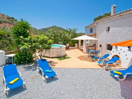 Villa La Zorzalera mit Tauchbecken, Wifi, Klimaanlage - Photo 6