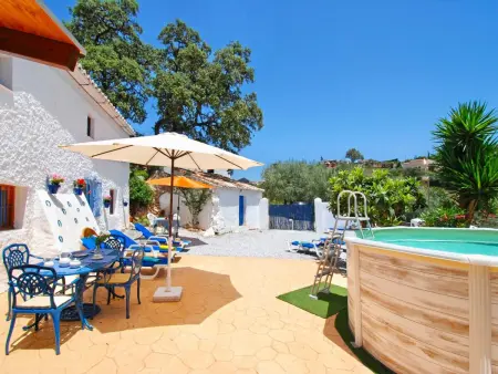 Villa La Zorzalera mit Tauchbecken, Wifi, Klimaanlage - Photo 7