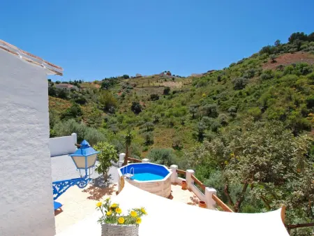 Villa La Zorzalera mit Tauchbecken, Wifi, Klimaanlage - Photo 8