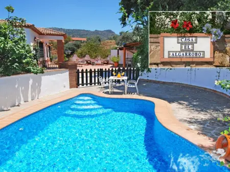 Schönes Landhaus mit Pool, Klimaanlage, Privatsphäre. - Photo 2
