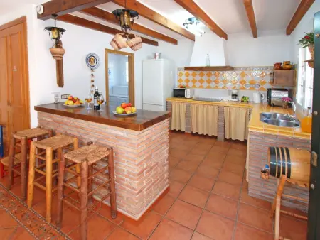 Schönes Landhaus mit Pool, Klimaanlage, Privatsphäre. - Photo 20